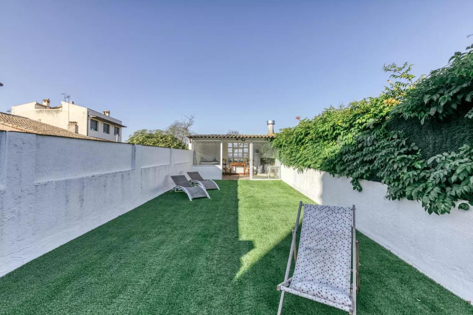 Can Mateuet - House Rental By Season Llagostera Exterior photo