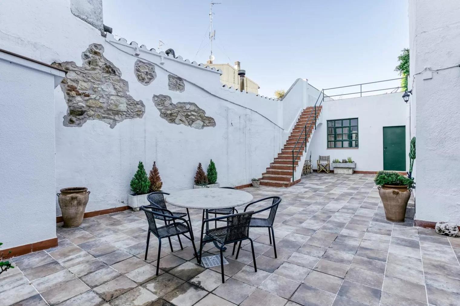Can Mateuet - House Rental By Season Llagostera Exterior photo